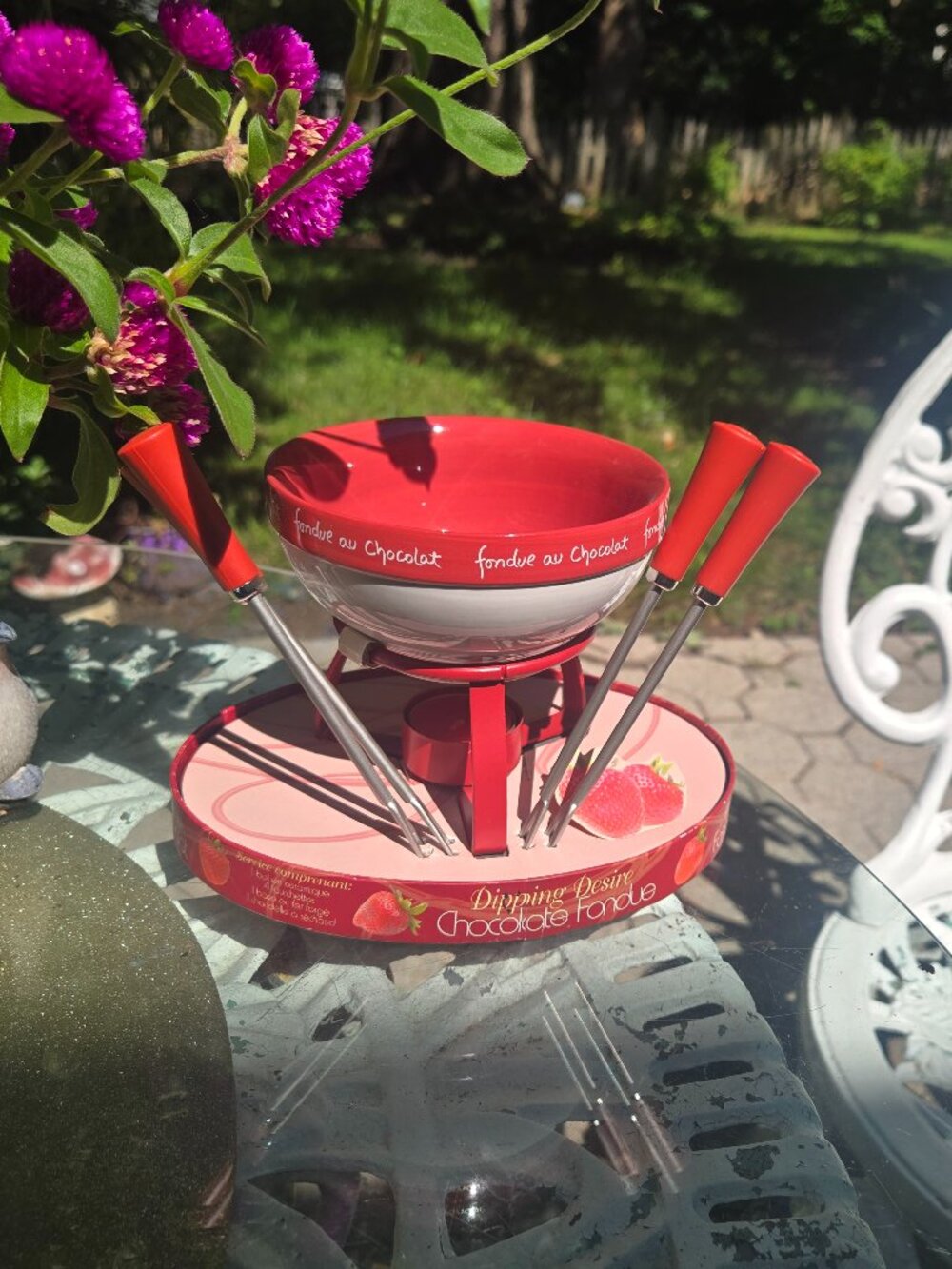 Chocolate fondue pot
